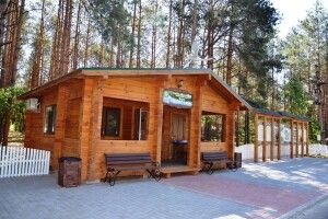На посту «Венське» беруть плату з відвідувачів Шацьких озер