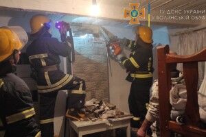 У Луцькому районі в димоході хати спалахнула сажа