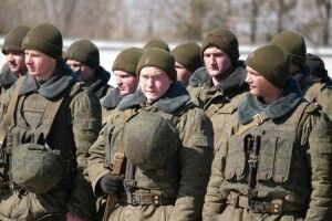 Білорусь разом з росією формує угруповання військ – Генштаб