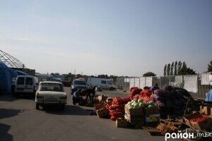 Луцький активіст запропонував, як привести покупців на Новий ринок