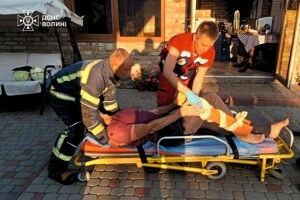 На Волині чоловік впав у підвал з двометрової висоти