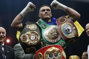 Усик не прислухався до Гройсмана і відмовився від Зірки Героя