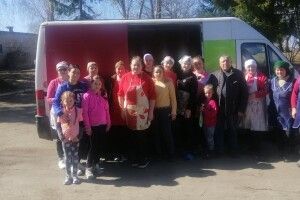 На Горохівщині директорка музичної школи створила сільський цех для приготування смаколиків