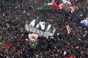 Кількість загиблих у тисняві під час церемонії прощання з генералом Сулеймані сягнула 40-ка осіб – похорон відклали