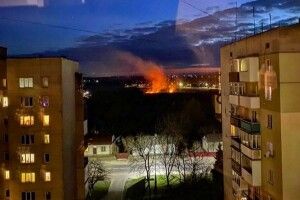 У місті на Волині невідомі влаштували нічну пожежу 