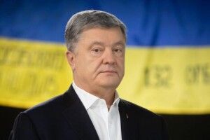 Декларація: Порошенко витратив на благодійність і соціальні проекти 300 мільйонів гривень 