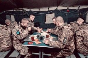 Кухарі з Каменя-Каширського напекли смаколиків для війських із Володимира-Волинського
