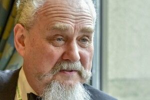 Російський історик Зубов: блискуча зовнішня політика Порошенка допомогла зупинити Путіна