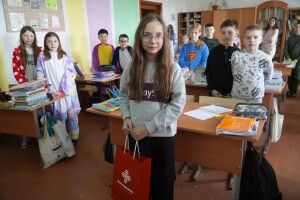 Донечку загиблого Героя з Волині привітали з Днем народження