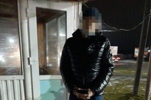 Знайшли зловмисника, який побив і пограбував пенсіонерку в Луцьку 