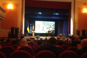 Нові депутати Луцької міської ради отримали посвідчення