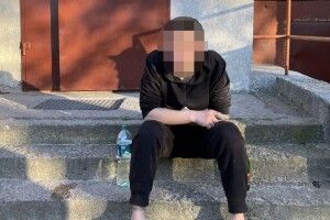 У Рівному поки господиня вийшла до гостей, злодій виніс дві сумки