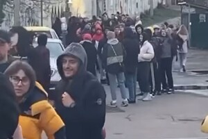 Рівняни шокували чергою у секонд-хенд (Відео)