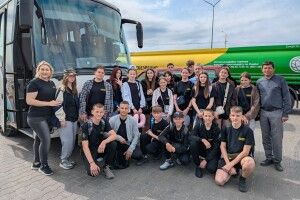 Одинадцять дітей із громади на Волині побачать США (Фото)
