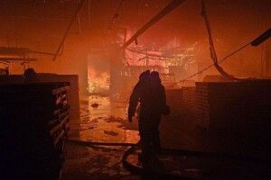 Ворожа атака на Львів: під завалами знайшли тіло загиблого