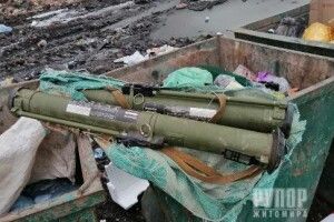 Гранати знайшли у сміттєвому контейнері