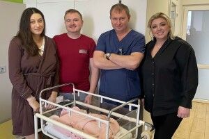 Кохання сильніше за діагноз: у Львові пацієнтка з пересадженою ниркою вперше стала мамою 