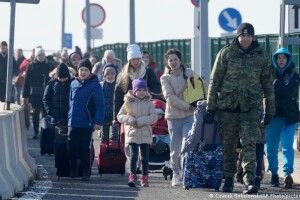 Чи можна біженцеві повторно повернутись у Польщу