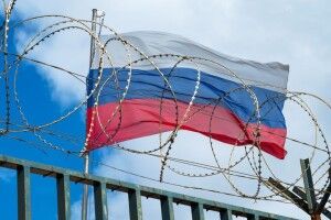 У Росії оголосили у розшук прокурора Гаазького суду, який видав ордер на арешт Путіна