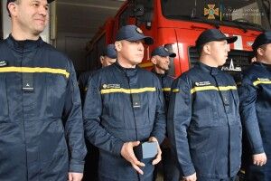 У Луцьку відзначили рятувальників, які долали наслідки бойових дій (Фото)