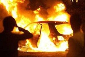 У селі на Волині раптом згорів автомобіль