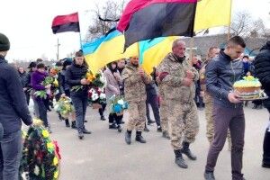 У Луцькому районі поховали ще одного полеглого за Україну Героя (Фото) 