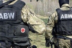 Навіщо поляку 300 кілограмів вибухівки?