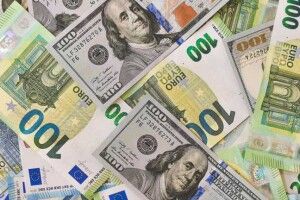 Подарунок від МВФ поділять: радник президента розповів, на що скерують 2,7 мільярда доларів