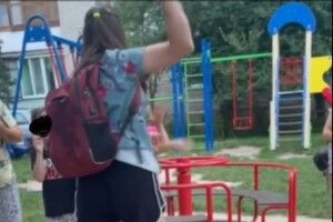 У Луцьку 14-річна дівчина ледь не побила вагітну, потім побилися дорослі