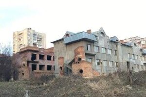 Міністр регіонального розвитку пообіцяв мамам рівненських дошкільнят новий дитсадок