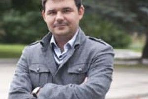 «МИ СФОРМУЄМО  НАРОДНУ ОПОЗИЦІЮ ДО ВЛАДИ»*