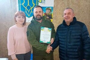 Головному рівненському вибухотехніку вручили подяку на Херсонщині