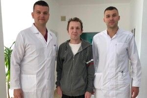 На Волині медики цілодобово упродовж 45 днів рятували життя пацієнта
