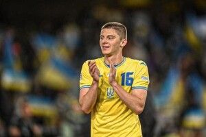 Миколенко придбав 7 автомобілів для українських захисників