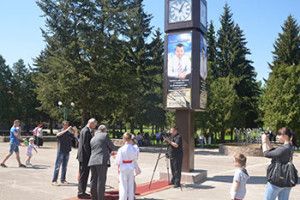 РОЖИЩЕНСЬКИЙ ГОДИННИК ЗВІРЯЮТЬ ЗА СУПУТНИКОМ*