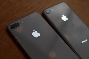 У «Борисполі» злапали контрабандиста – віз 21 iPhone 8