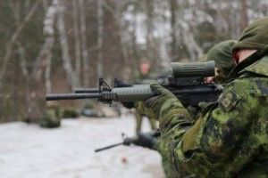 Канада спрямує більше 100 мільйонів доларів на військову допомогу Україні