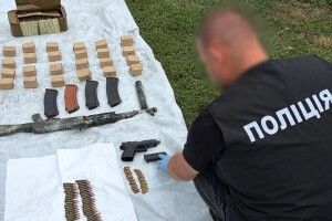 На Волині викрито канал постачання та збуту зброї із зони бойових дій (Фото)