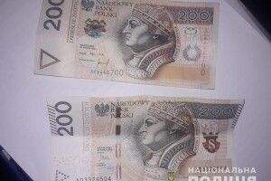 У Костополі п'яненький водій намагався відкупитися від поліцеських 400-ми злотими
