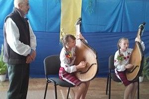 ВІКНО РУБРИКИ: відкрили експозицію картин  про козаків