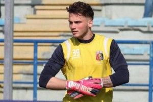 В Італії голкіпера вилучили з поля… за вимушений «пісь-пісь» під час матчу