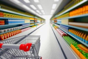От і по закупах: сейм Польщі заборонив роботу магазинів у неділю