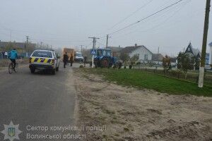 На Волині під колесами трактора загинула 6-річна дитина