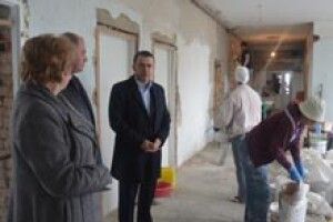 ЛІКАРНІ ТА ШКОЛИ ОТРИМАЛИ ДОПОМОГУ*
