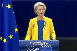 ЄС може давати Україні по 1,5 мільярда євро щомісяця до перемоги - Урсула фон дер Ляйєн
