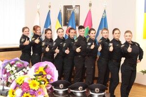 Нагородили рівненських поліціянток, які стежили за порядком під час матчу Україна – Туреччина (фото)