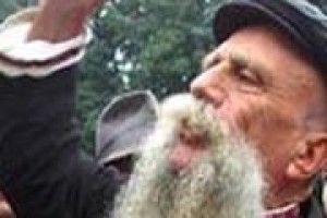 ЗАХИСТИТИ ДЕМОКРАТИЧНІ ЗАВОЮВАННЯ