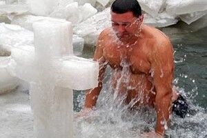 У ВОДОХРЕЩЕНСЬКОЇ ВОДИ — ЦІЛЮЩА СИЛА