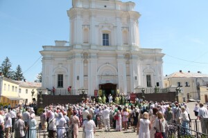 Як у Луцьку відзначали престольне свято кафедрального собору (Фото)