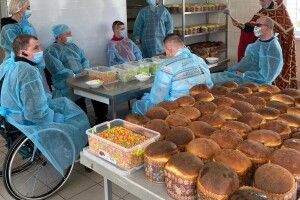 «Паска для друга»: з Рівненщини 1000 пасок поїдуть до бійців на Схід України